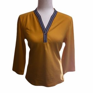 🐞Tommy Hilfiger 3/4 Sleeve Top Size Medium EUC